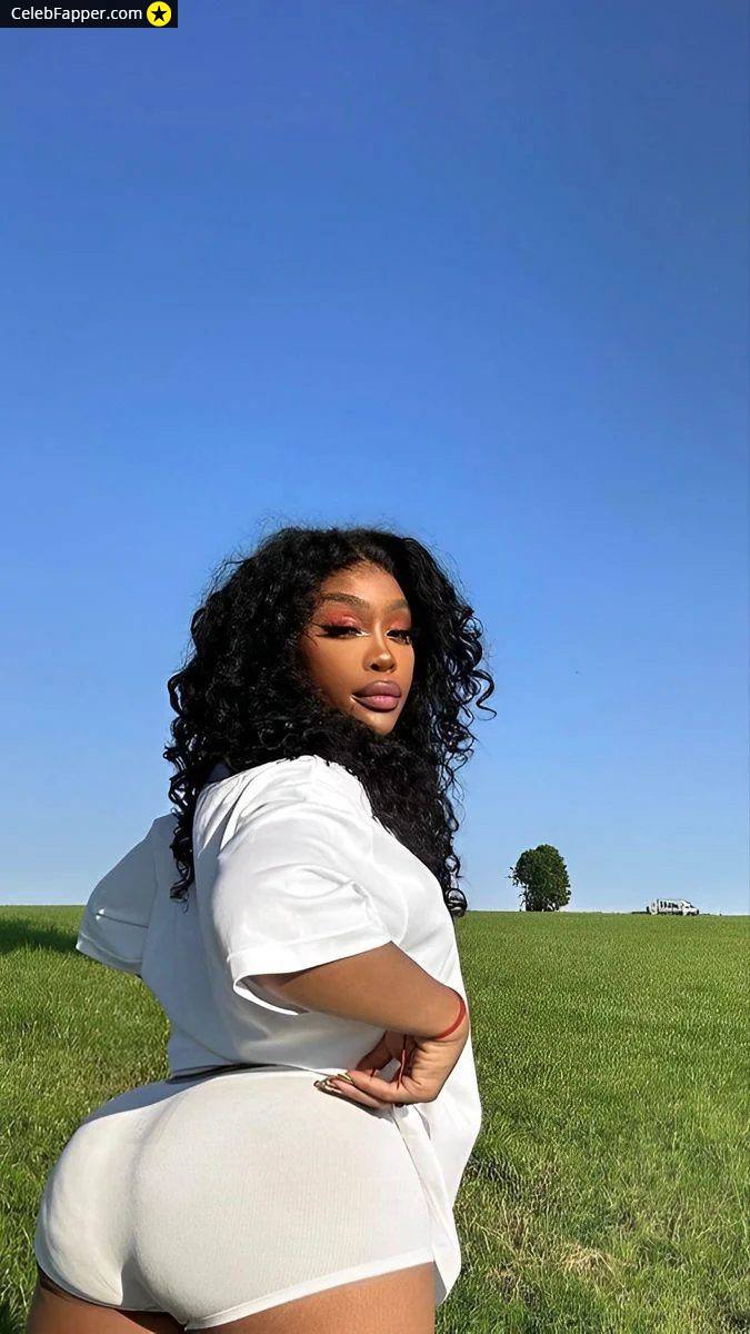 sza fap butt ass